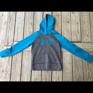 Under Armour Hoodie (girls)